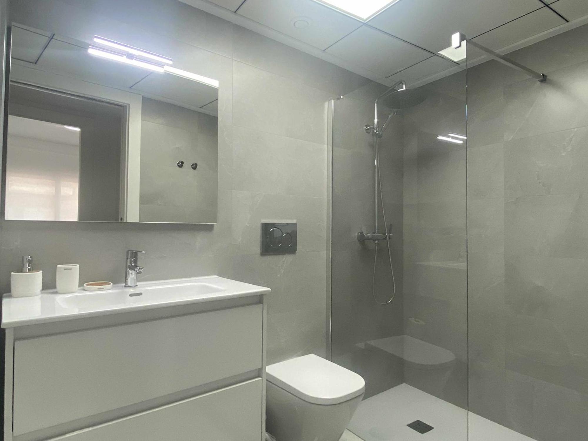 Moderno Apartamento A 200M De La Playa Torrevieja Dış mekan fotoğraf